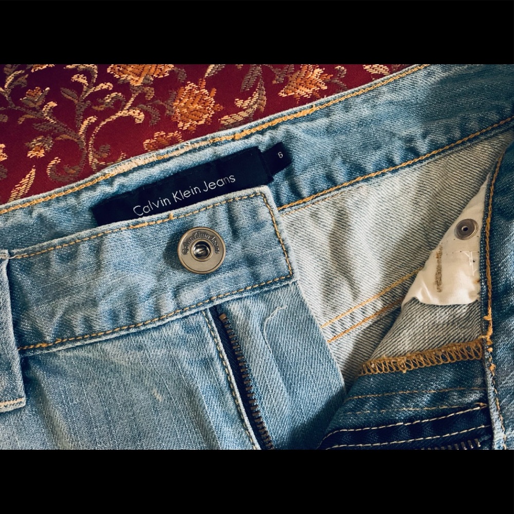 Calvin Klein shorts - Picture 7 of 9